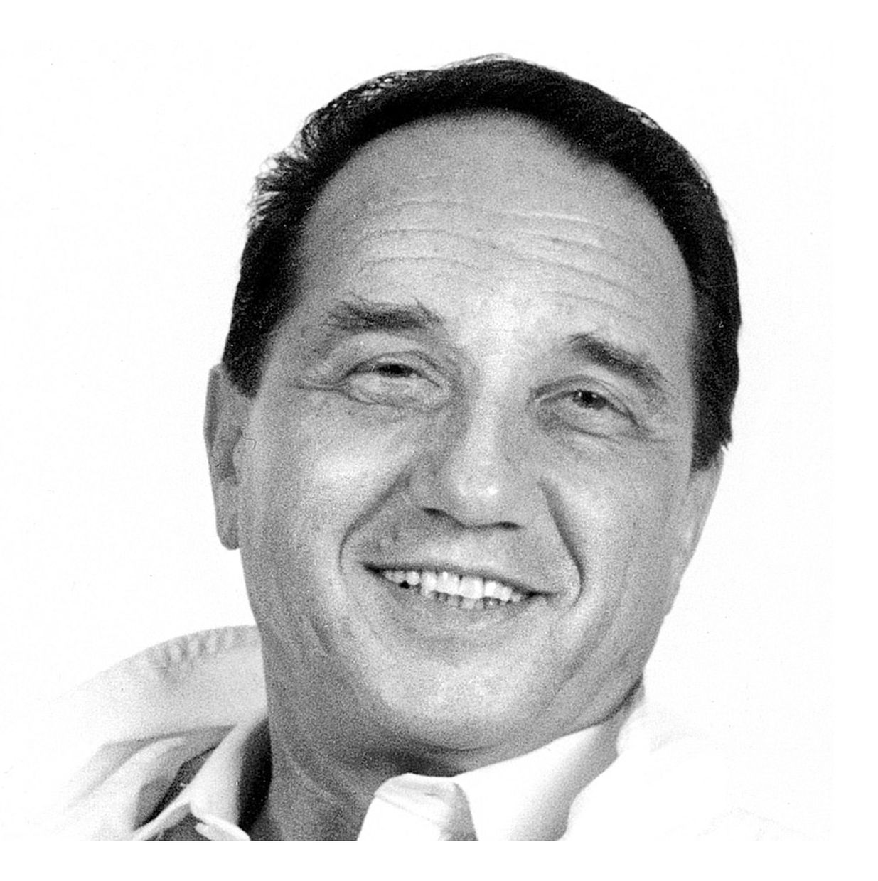 Иван Маринов